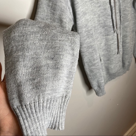 ⭐️2/$35⭐️ Grey Mock Neck Lightweight Knit Sweater - Picture 8 of 8